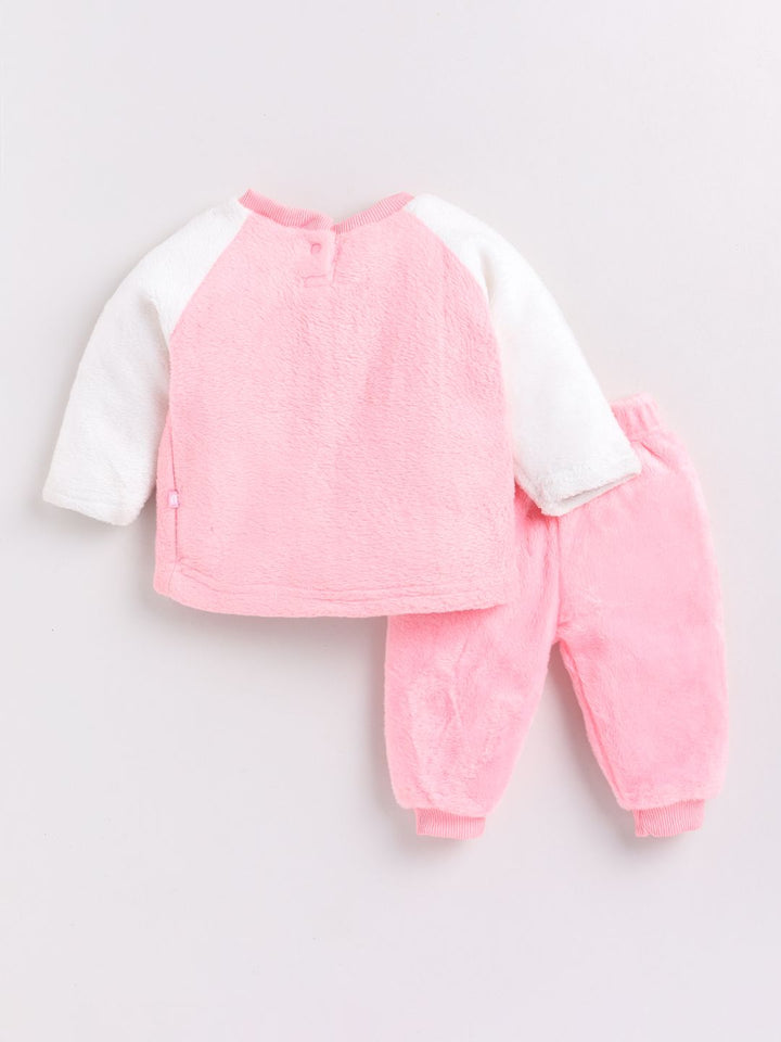 Moms Love Infant Girls Embroidered Sweatshirt With Joggers