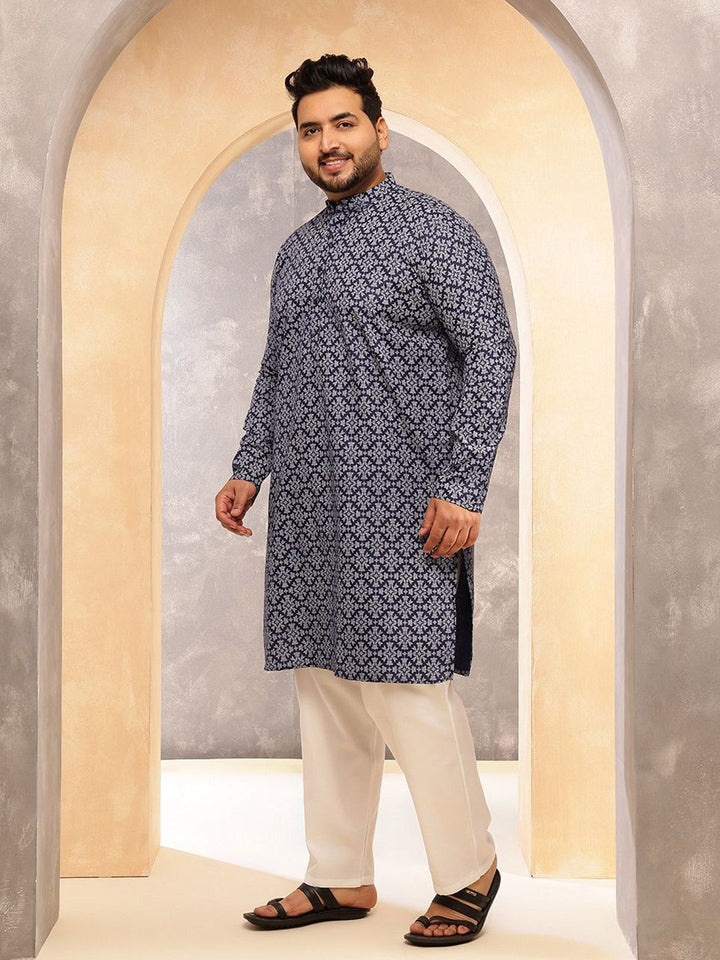 SOJANYA PLUS Floral Printed Mandarin Collar Straight Kurta