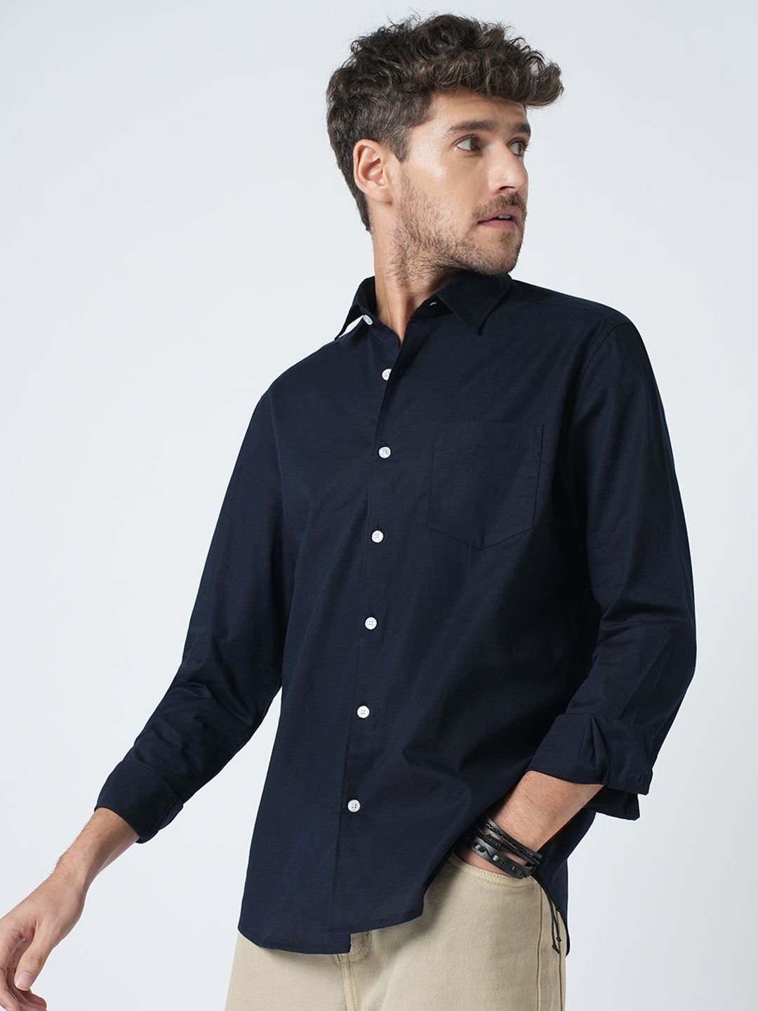 VASTRADO Men Classic Fit Solid Spread Collar Cotton Casual Shirt