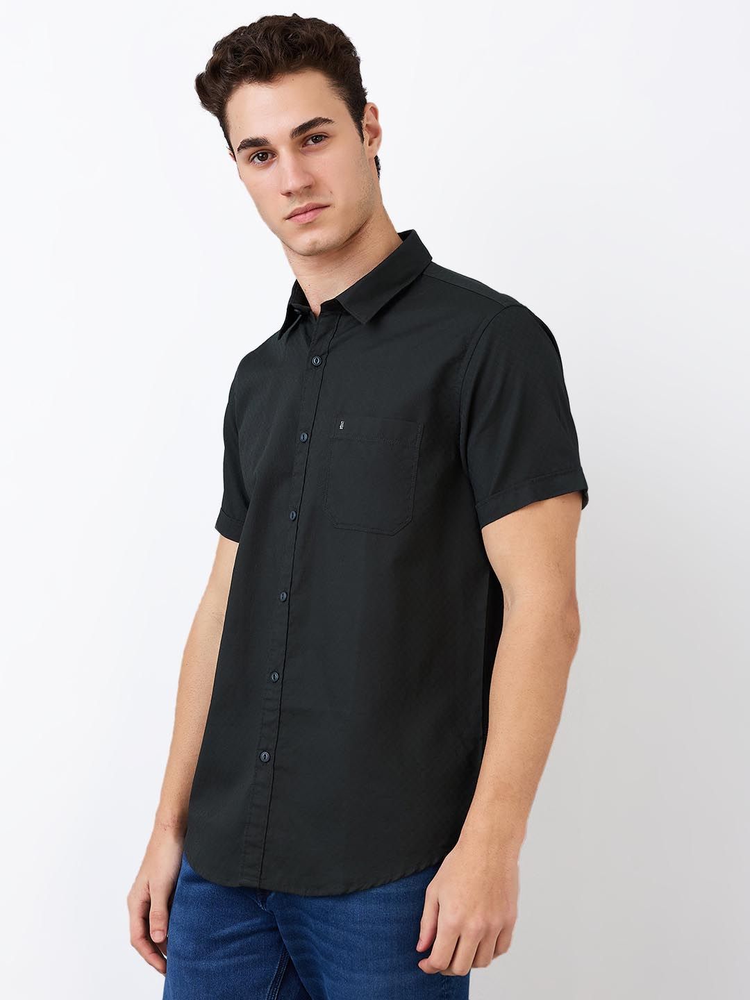 SPYKAR Men Spread Collar Textured Cotton Casual Shirt