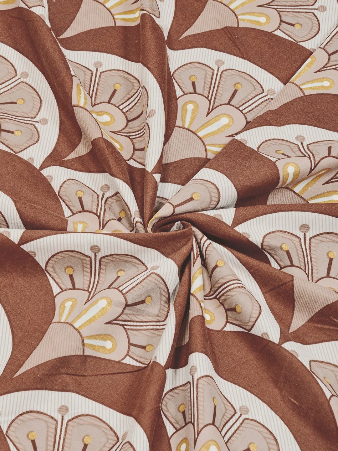 Aura Brown Printed 300 TC Woolen King Bedsheet Set 2.50 m x2.25 m