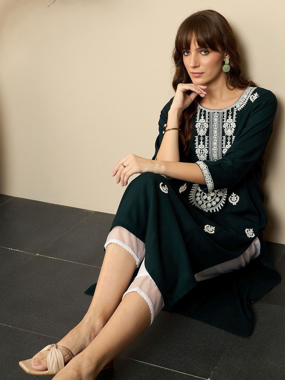Indo Era Green Floral Embroidered Straight Kurta