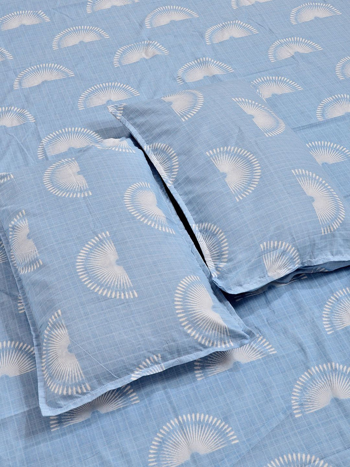 Aura Blue & White Geometric 300 TC Fitted Double King Bedsheet Set 2.50 m x 2.25 m