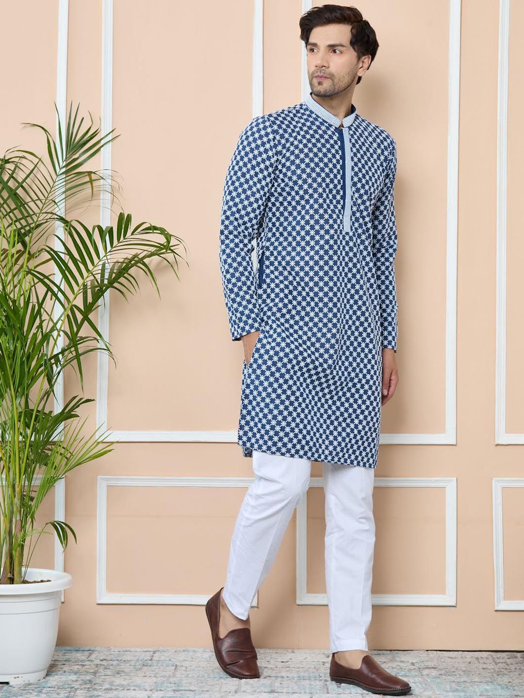 See Designs Men Ethnic Motifs Embroidered Regular Thread Work Kurta with Pyjamas