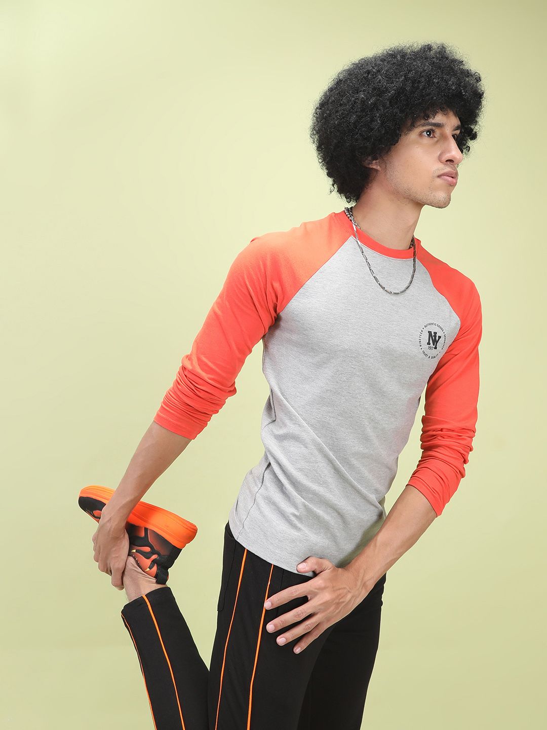 The Indian Garage Co Men Grey Melange  Orange Colourblocked Round Neck Pure Cotton T-shirt