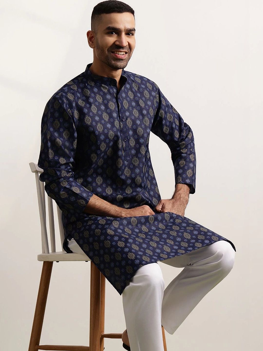 Anouk Men Printed Regular Kurta with Pyjamas