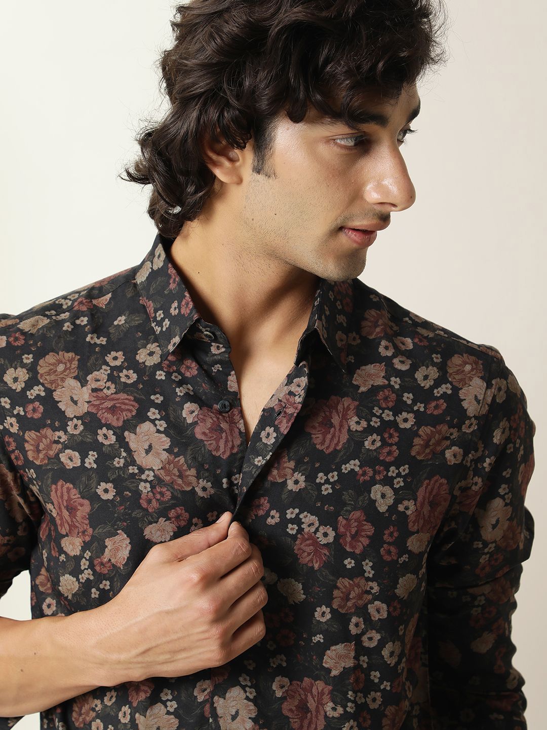 RARE RABBIT Men Comfort Floral Printed Casual Shirt