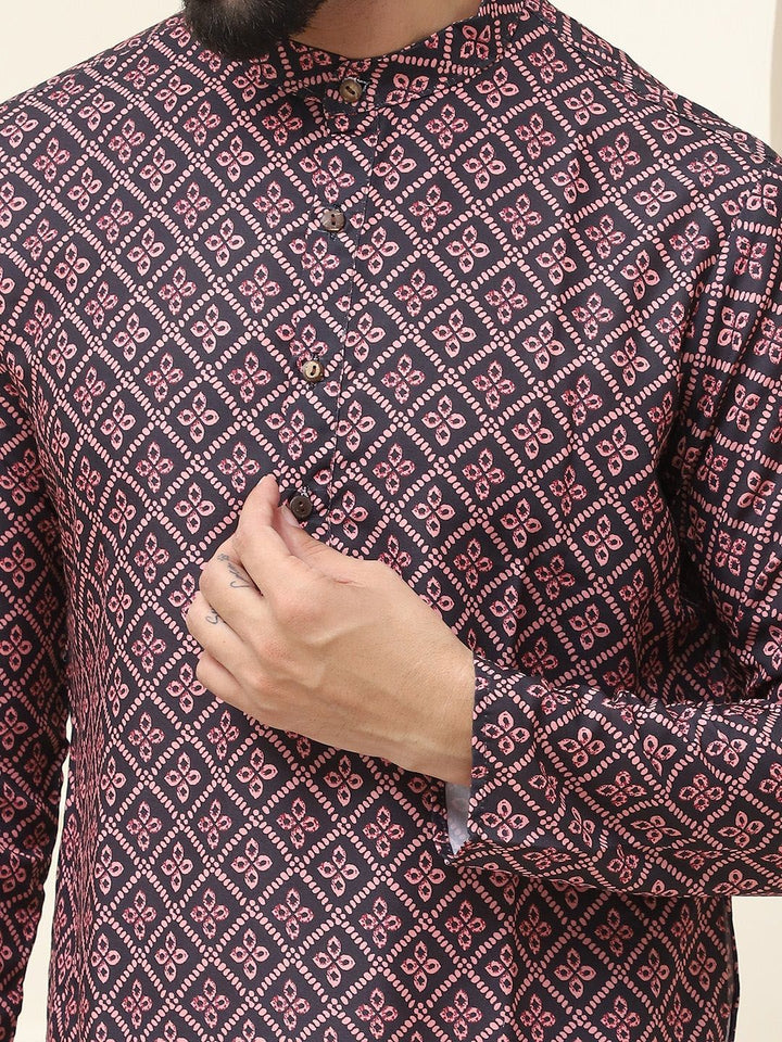 SOJANYA Floral Printed Mandarin Collar Pure Cotton Straight Kurta dengan Piyama