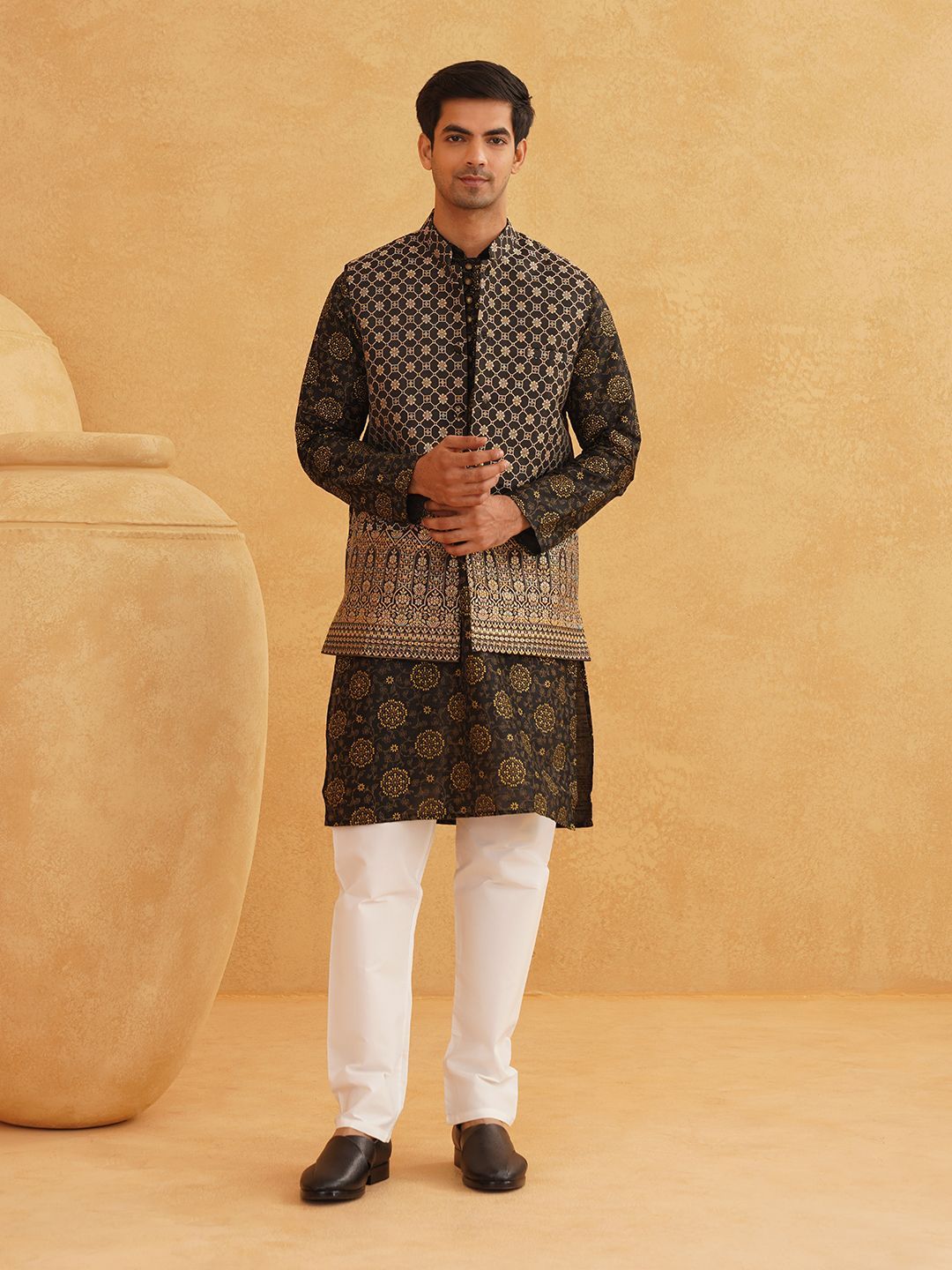 SOJANYA Floral Printed Mandarin Collar Kurta With Churidar And Nehru Jacket