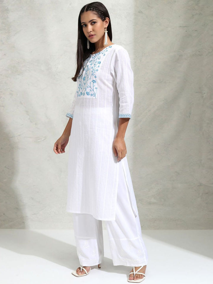 Vishudh Floral Embroidered Keyhole Neck Cotton Straight Kurta