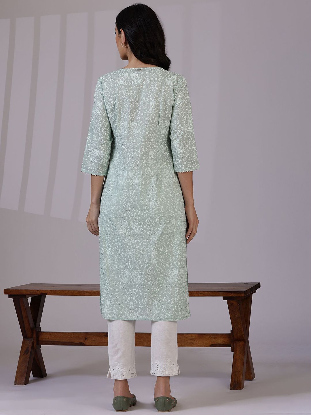 W Green Floral Printed Keyhole Neck Three-Quarter Sleeves Regular Pure Cotton Kurta