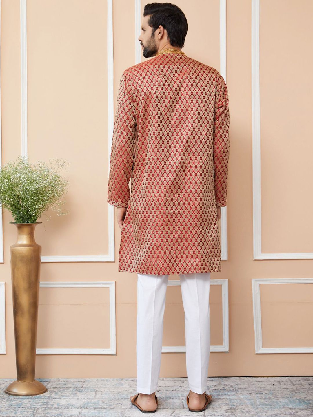 See Designs Ethnic Motifs Woven Design Long Sleeves Regular Thread Work Kurta & Pyjama