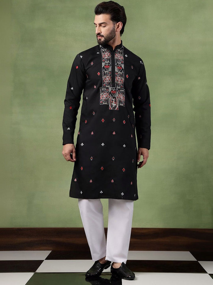 SOJANYA Men Geometric Embroidered Kurta