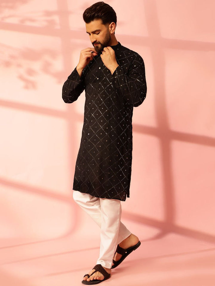 Anouk Geometric Embroidered Band Collar Mirror Work Cotton Straight Kurta