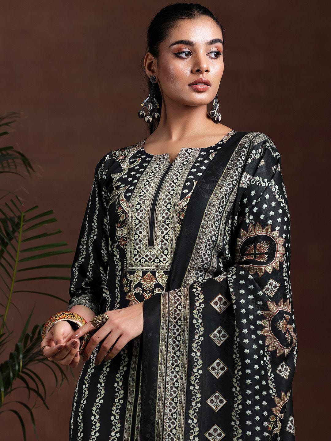 Libas Floral Printed Notched Neck Straight Kurta With Trousers & Dupatta