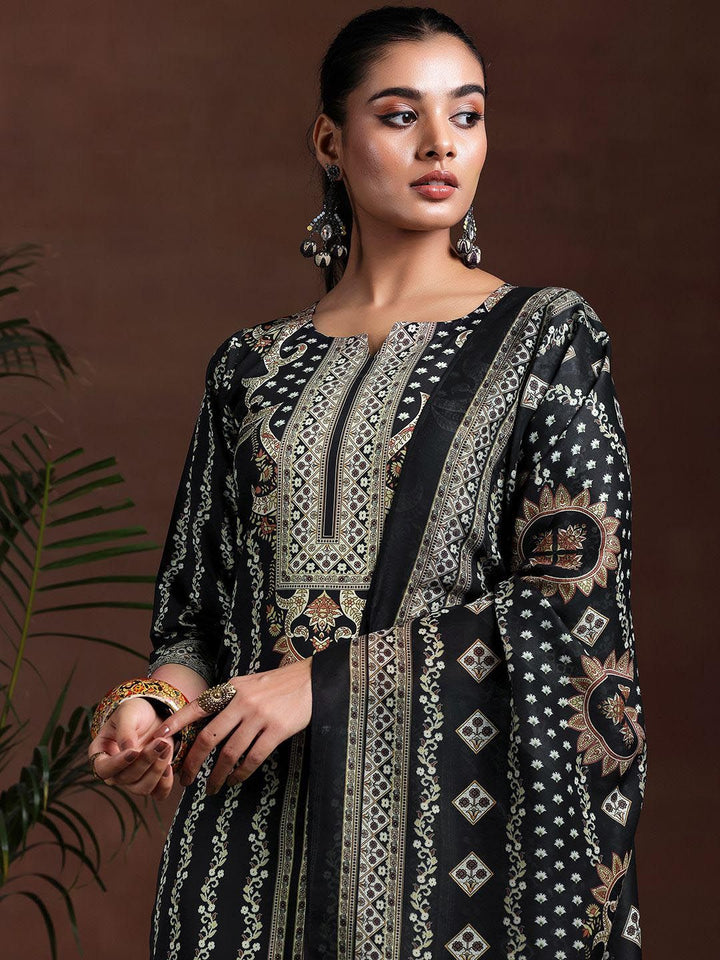 Libas Floral Printed Notched Neck Straight Kurta With Trousers & Dupatta
