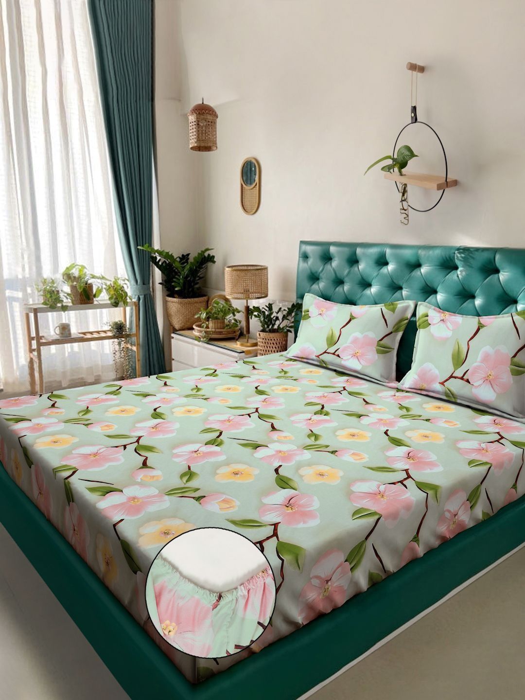 Myntra Elegant Green Floral Printed Dilengkapi 300 TC King 7D Cadar & 2 Sarung Bantal