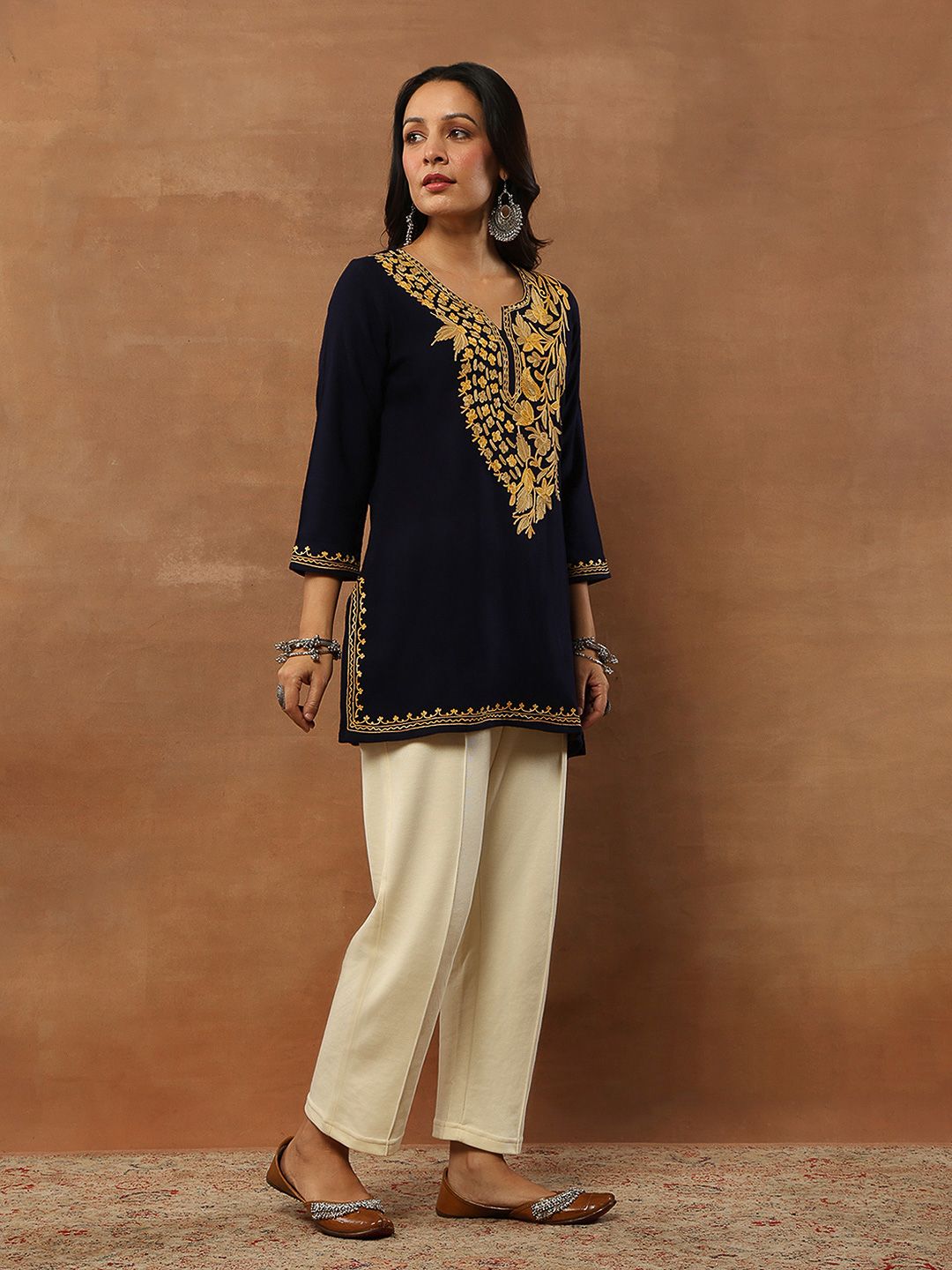 House of Chikankari Women Navy Blue Woollen Aari Embroidered Kurta