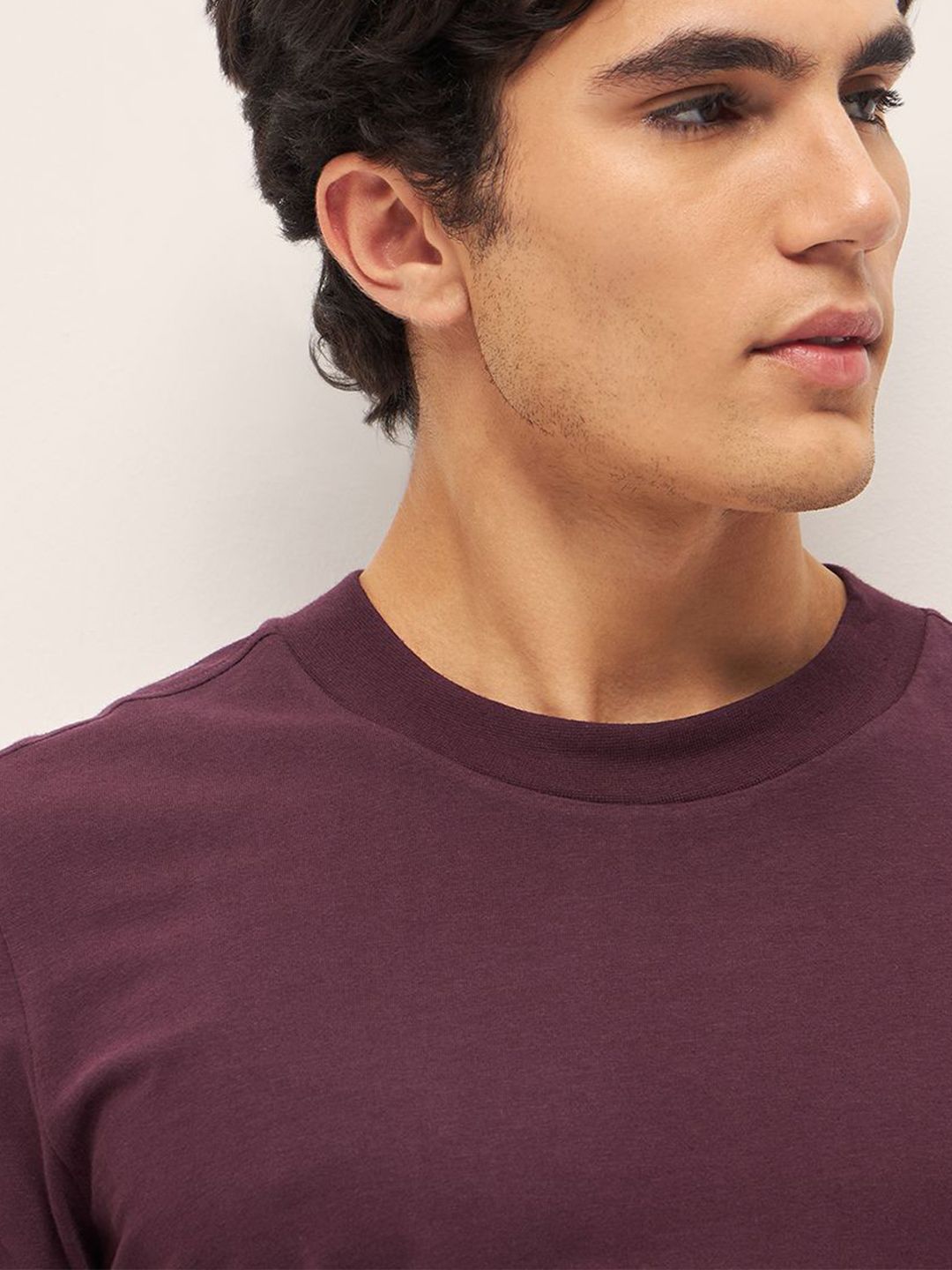 THE BEAR HOUSE Men Solid Crew Neck Pure Cotton T-Shirt