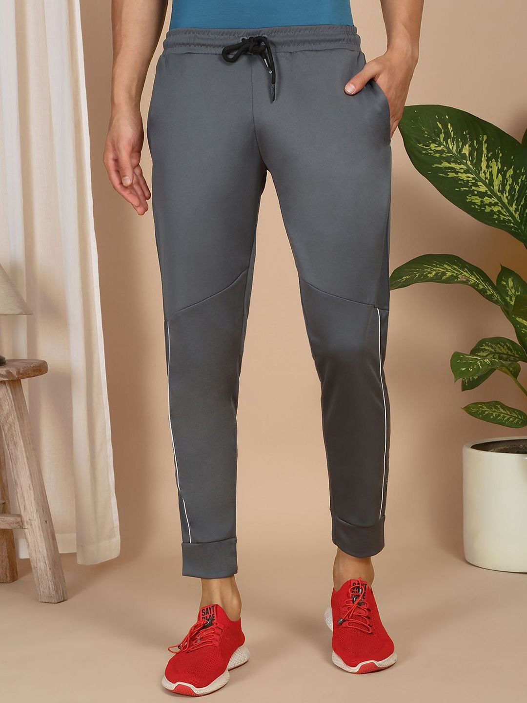Sweet Dreams Men Cotton Mid-Rise Regular Fit Joggers