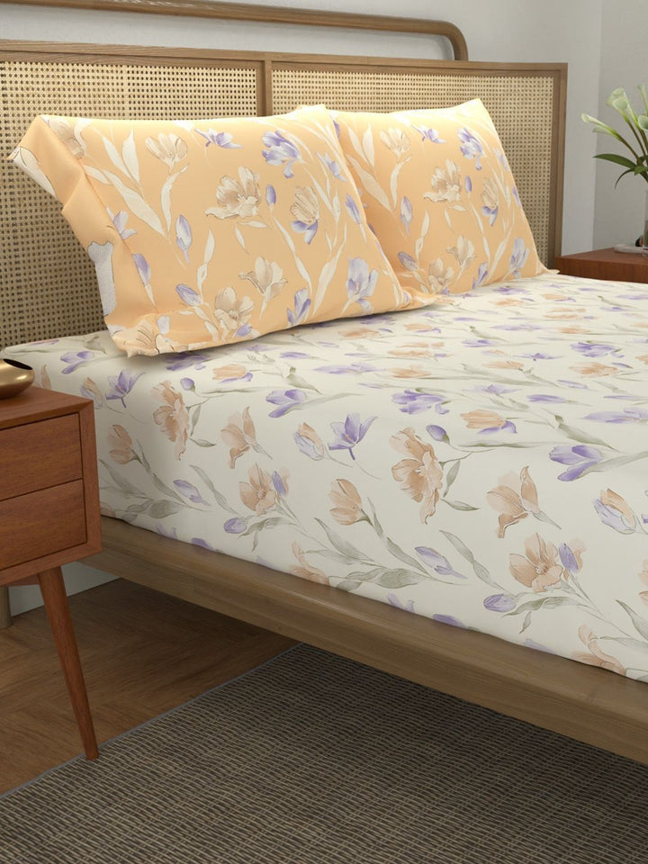URBAN SPACE Divine Peach Printed 144 TC Cotton Double Queen Bedsheet & 2 Pillow Covers