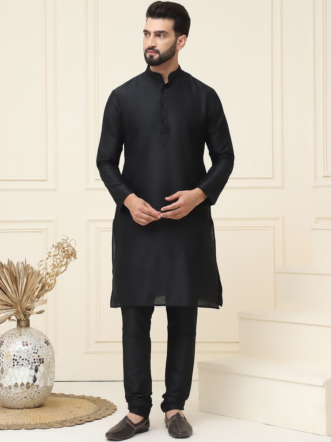 SOJANYA Mandarin Collar Silk Cotton Straight Kurta with Churidar