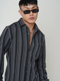 VASTRADO Men Classic Spread Collar Vertical Striped Cotton Slim Fit Casual Shirt