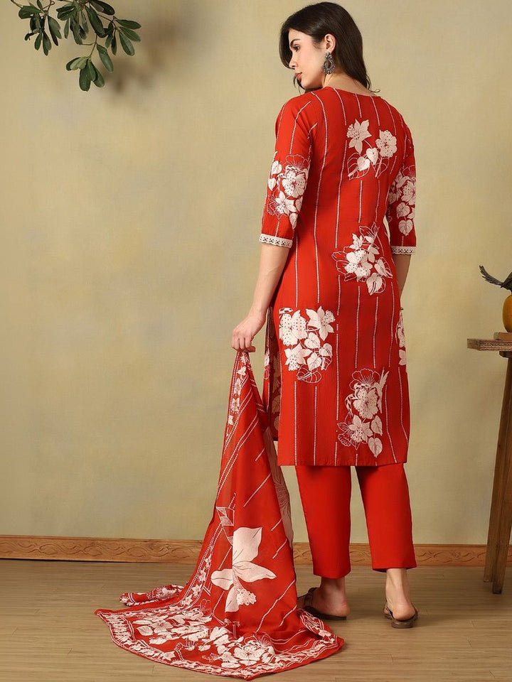 Mamicha Women Floral Printed Regular Pure Cotton Kurta with Trousers & With Dupatta