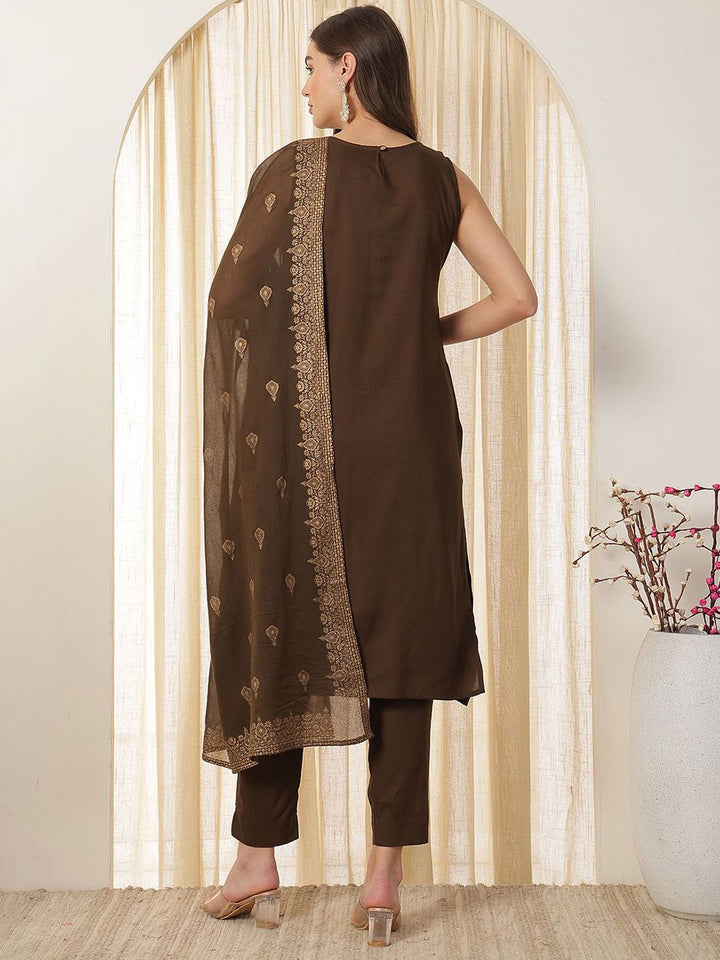 Anouk Women Floral Printed Regular Kurta with Trousers & With Dupatta