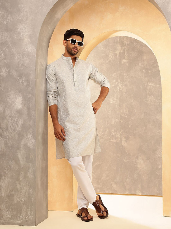 Anouk Geometric Embroidered Band Collar Thread Work Straight Cotton Silk Kurta