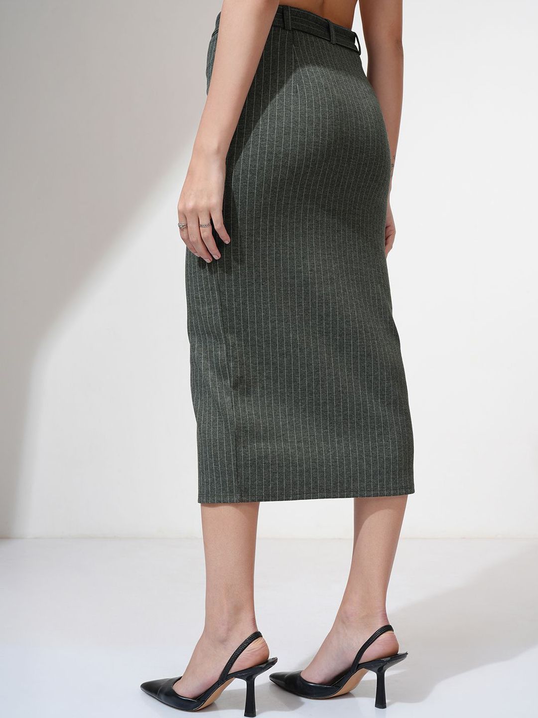 CHIC BY TOKYO TALKIES Women Striped Pencil Midi Skirt