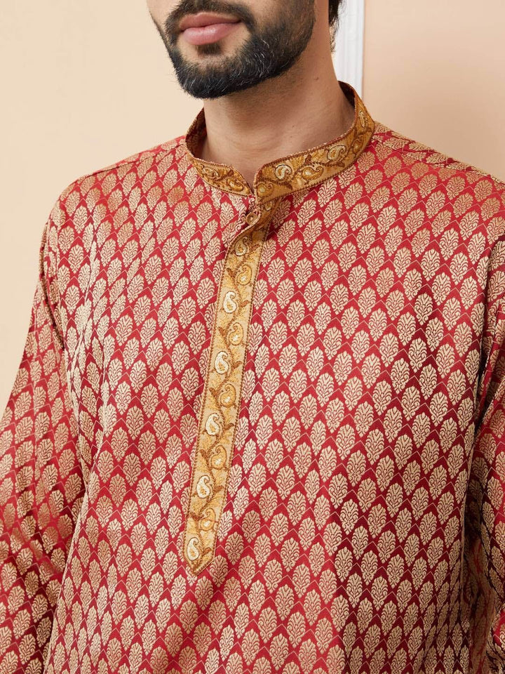 See Designs Ethnic Motifs Printed Mandarin Collar Jacquard Silk Straight Kurta