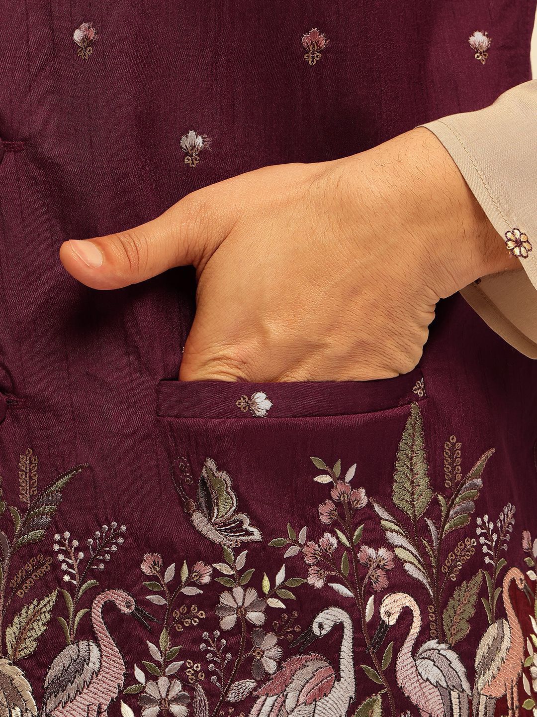 SOJANYA Embroidered Brocade Nehru Jacket