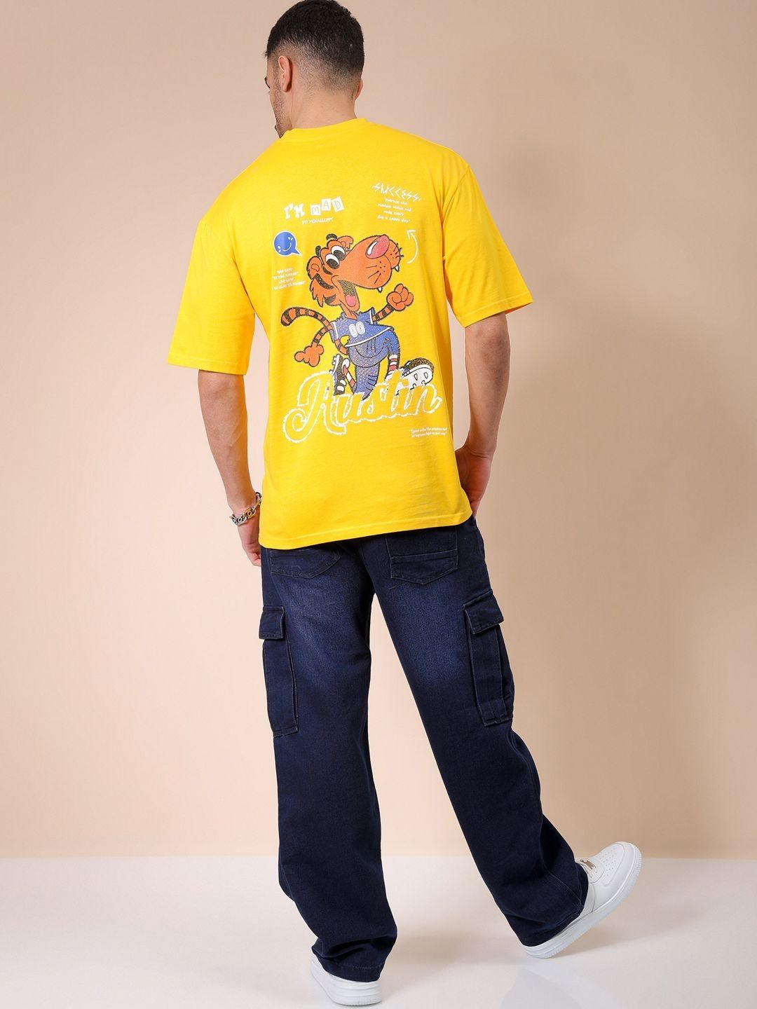 The Indian Garage Co Men Graphic Printed Round Neck Pure Cotton Oversized T-shirt