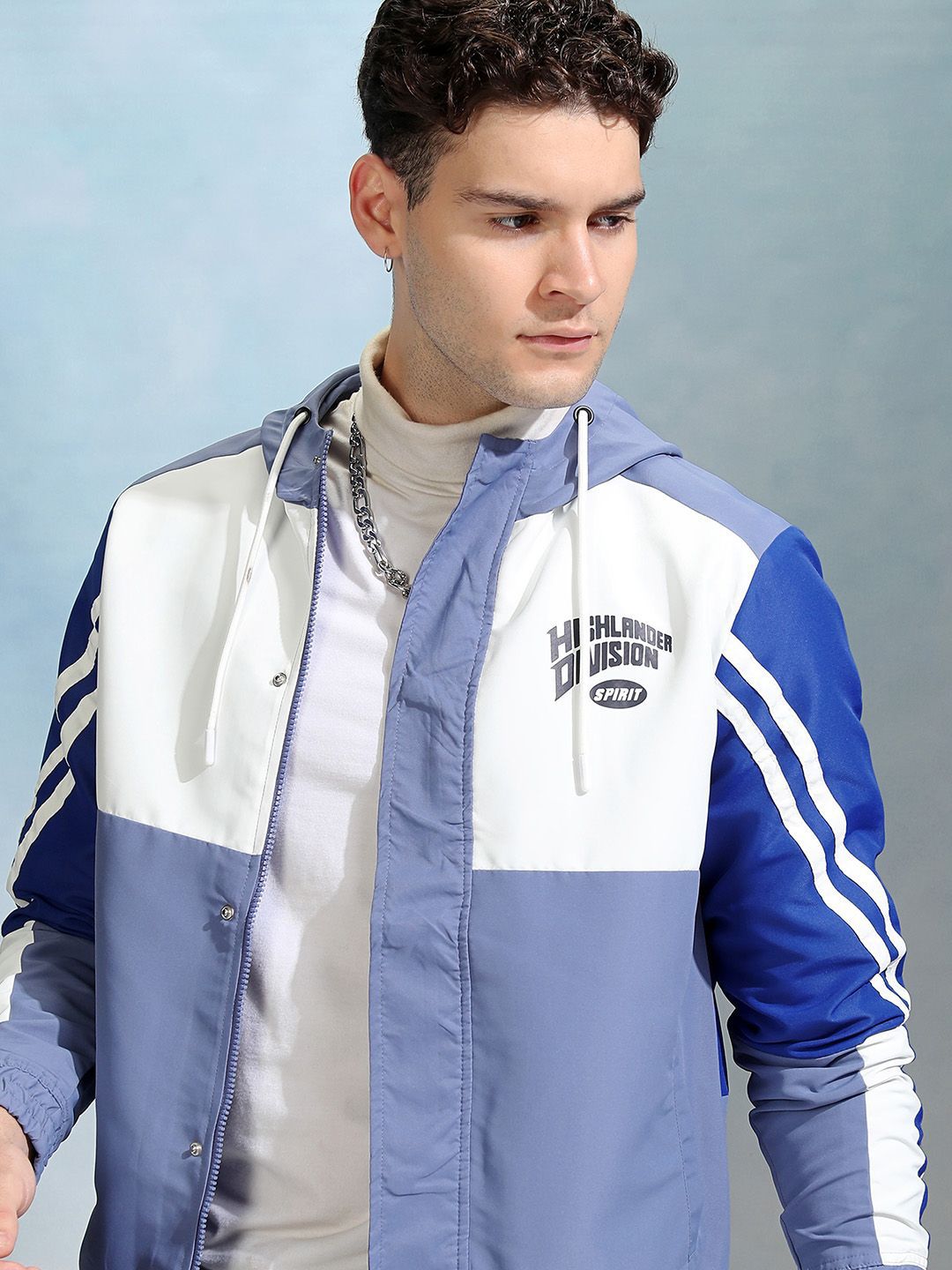HIGHLANDER Men Colourblocked Outdoor Bomber with Patchwork Jacket
