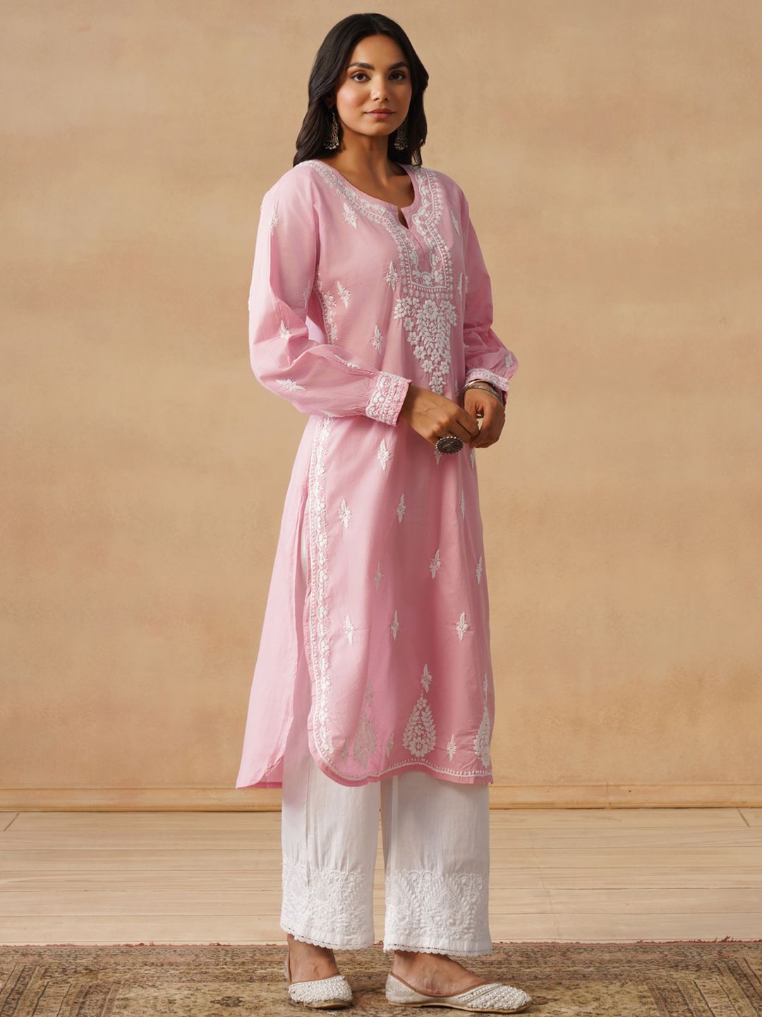 House of Chikankari Women Solid Pink Cotton Kurta
