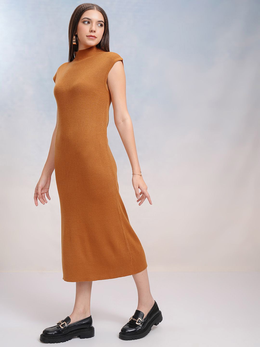 CHIC BY TOKYO TALKIES Bodycon Midi Dress