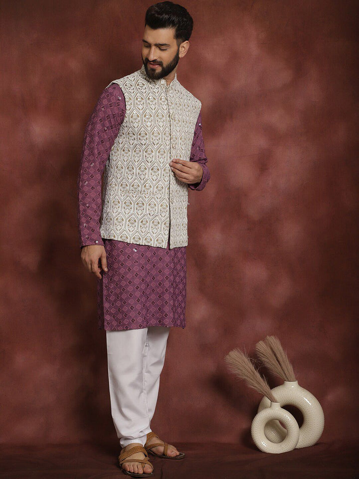 Anouk Geometric embroidered Mandarin Collar Long Sleeves Cotton Kurta