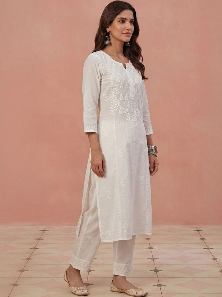 Rumah Wanita Chikankari Motif Etnik Benang Sulam Kerja Bayangan Kurta