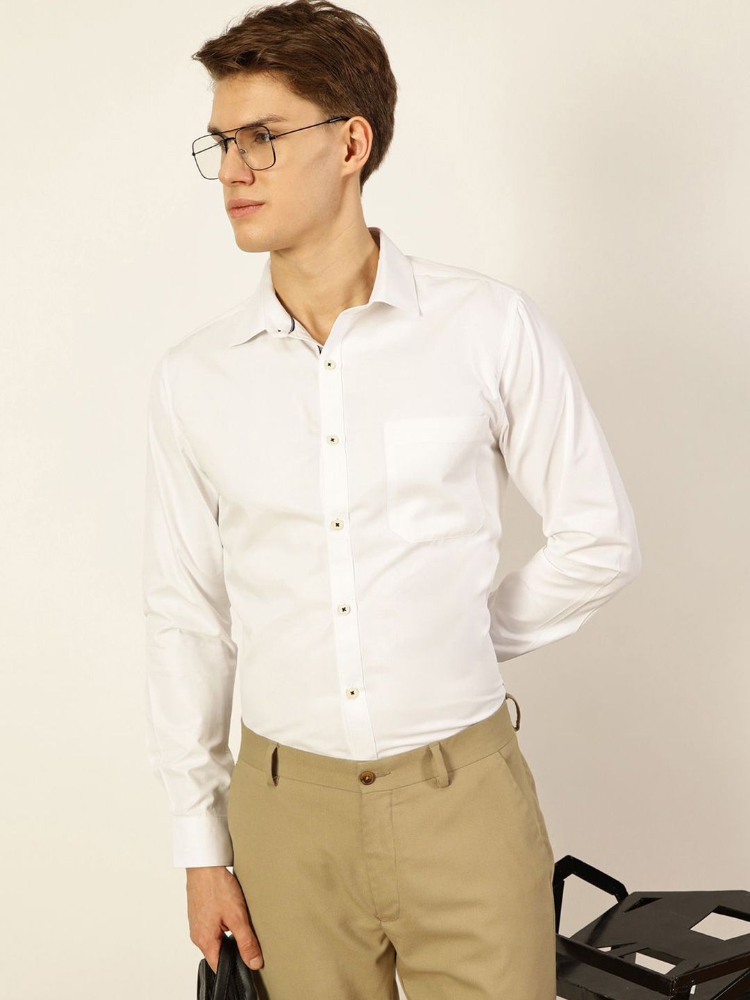 Thomas Scott Men Smart Cutaway Collar Solid Cotton Formal Shirt