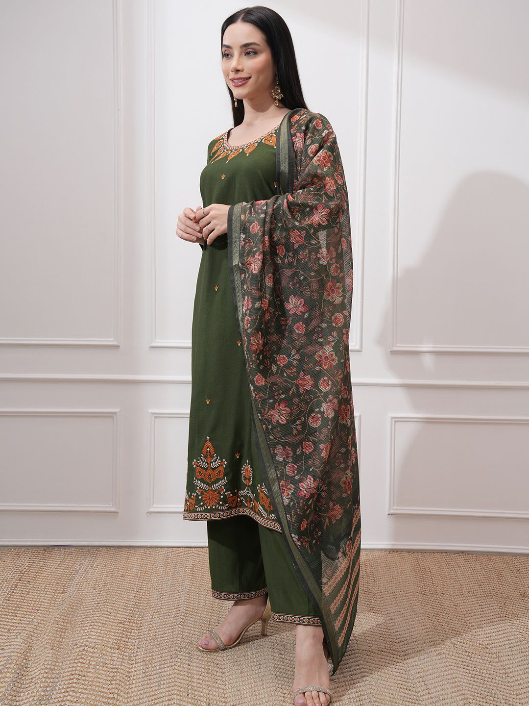 Vishudh Women Ethnic Motifs Embroidered Regular Thread Work Kurta with Trousers & With Dupatta