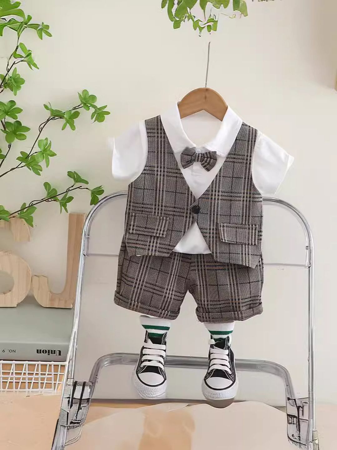 YK Boys Checked 4-Piece Suit