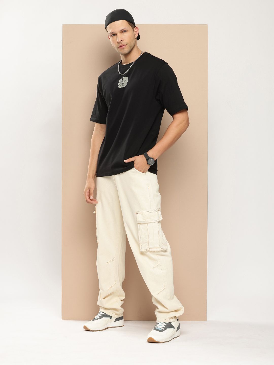 Difference of Opinion Men Printed Pure Cotton Oversized T-shirt