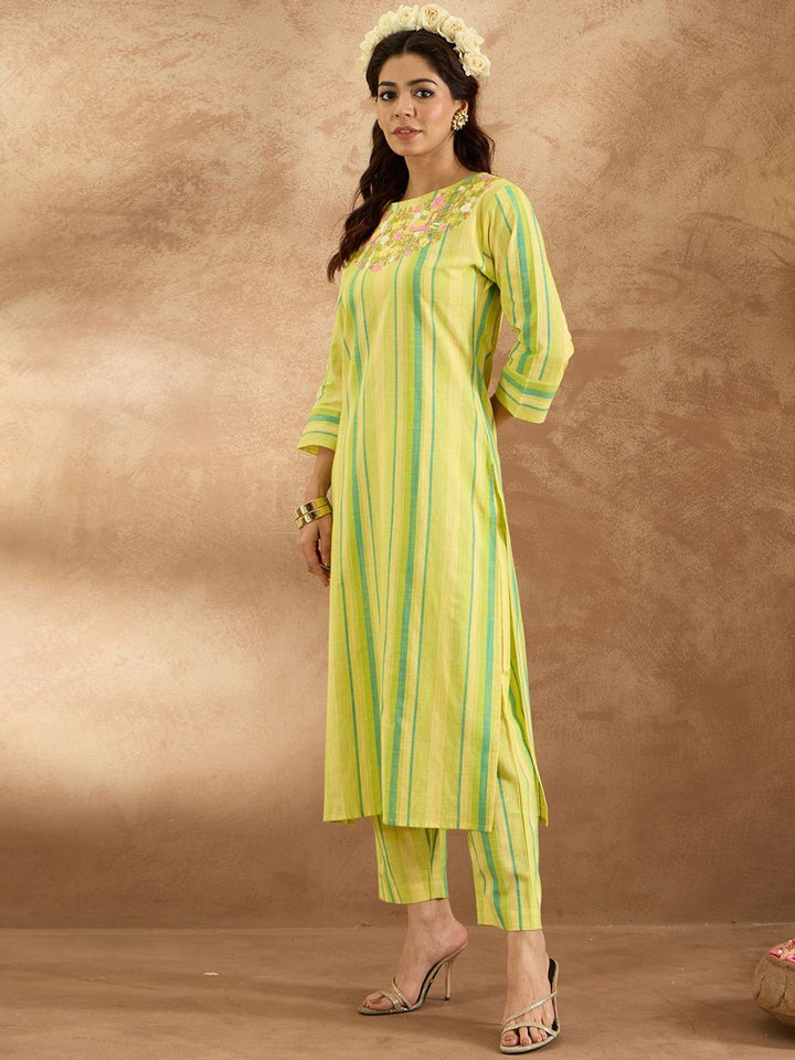 Indo Era Women Floral Embroidered Regular Thread Work Pure Cotton Kurta with Trousers