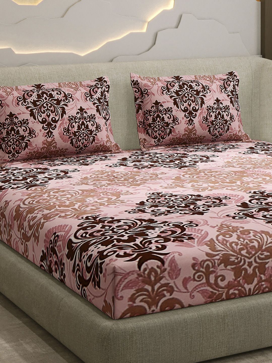 Monte Carlo Peach & Brown Printed Cotton 104 TC Queen Bedsheet Set 2.24 m x 2.54 m