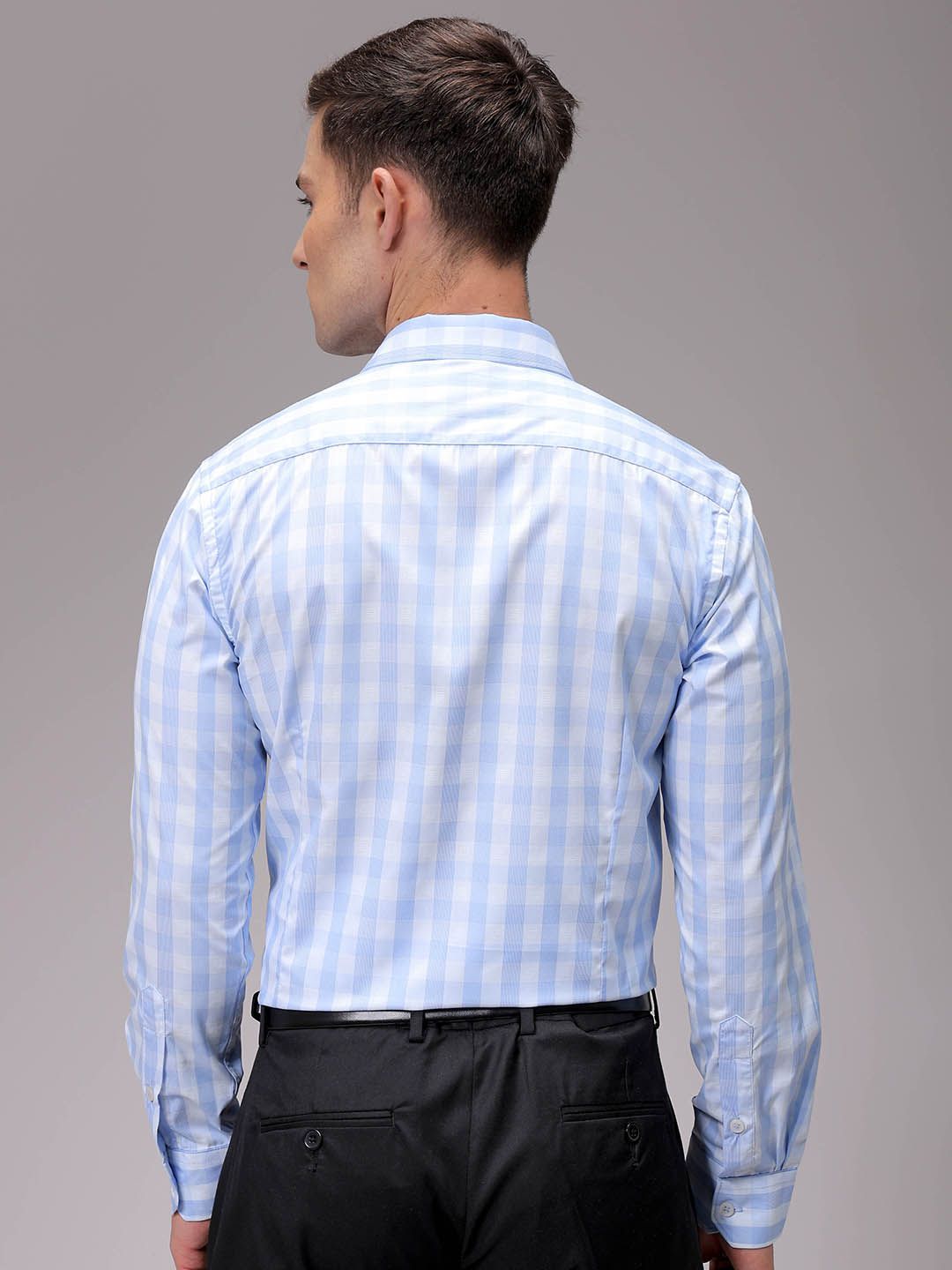 The Indian Garage Co. X Luxe Men Slim Fit Opaque Checked Formal Shirt