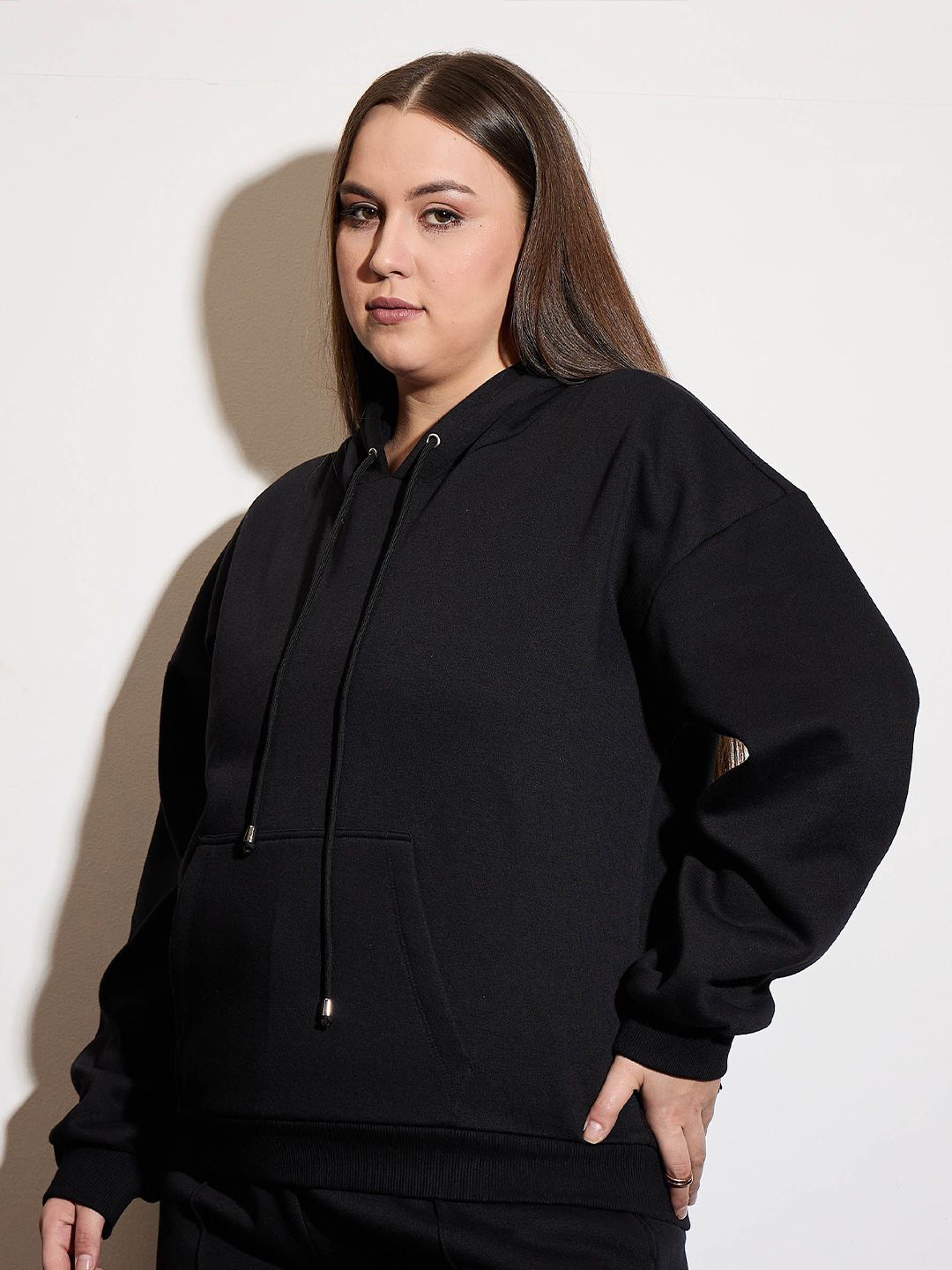 SASSAFRAS Curve Women Long Sleeves Hooded Sweatshirt