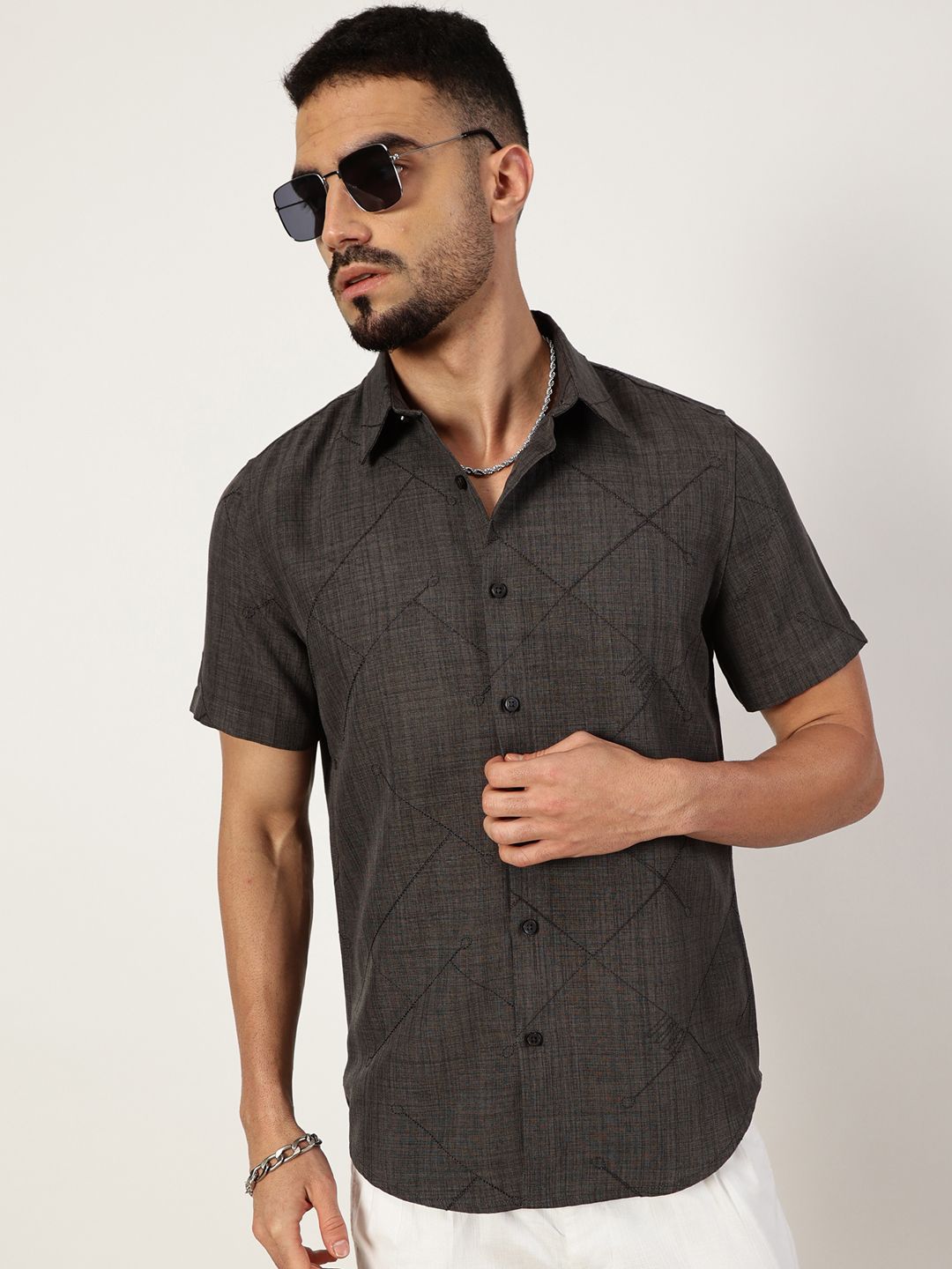 Thomas Scott Men Premium Spread Collar Checked Slim Fit Casual Shirt
