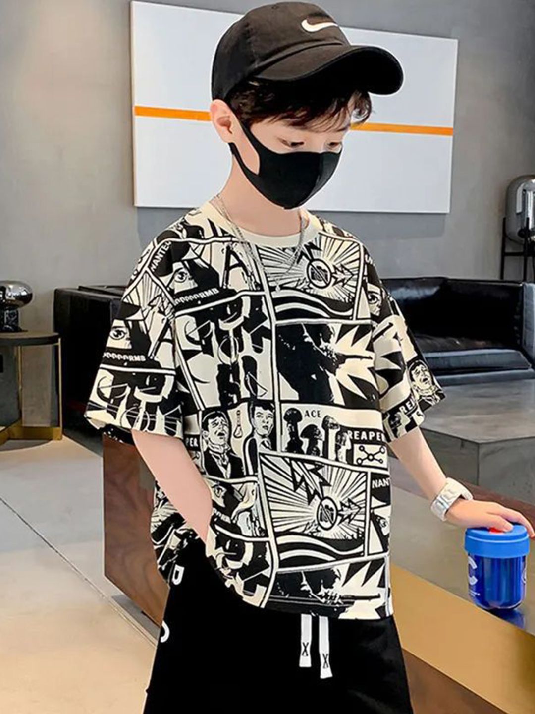 YK Boys Printed Pockets T-shirt