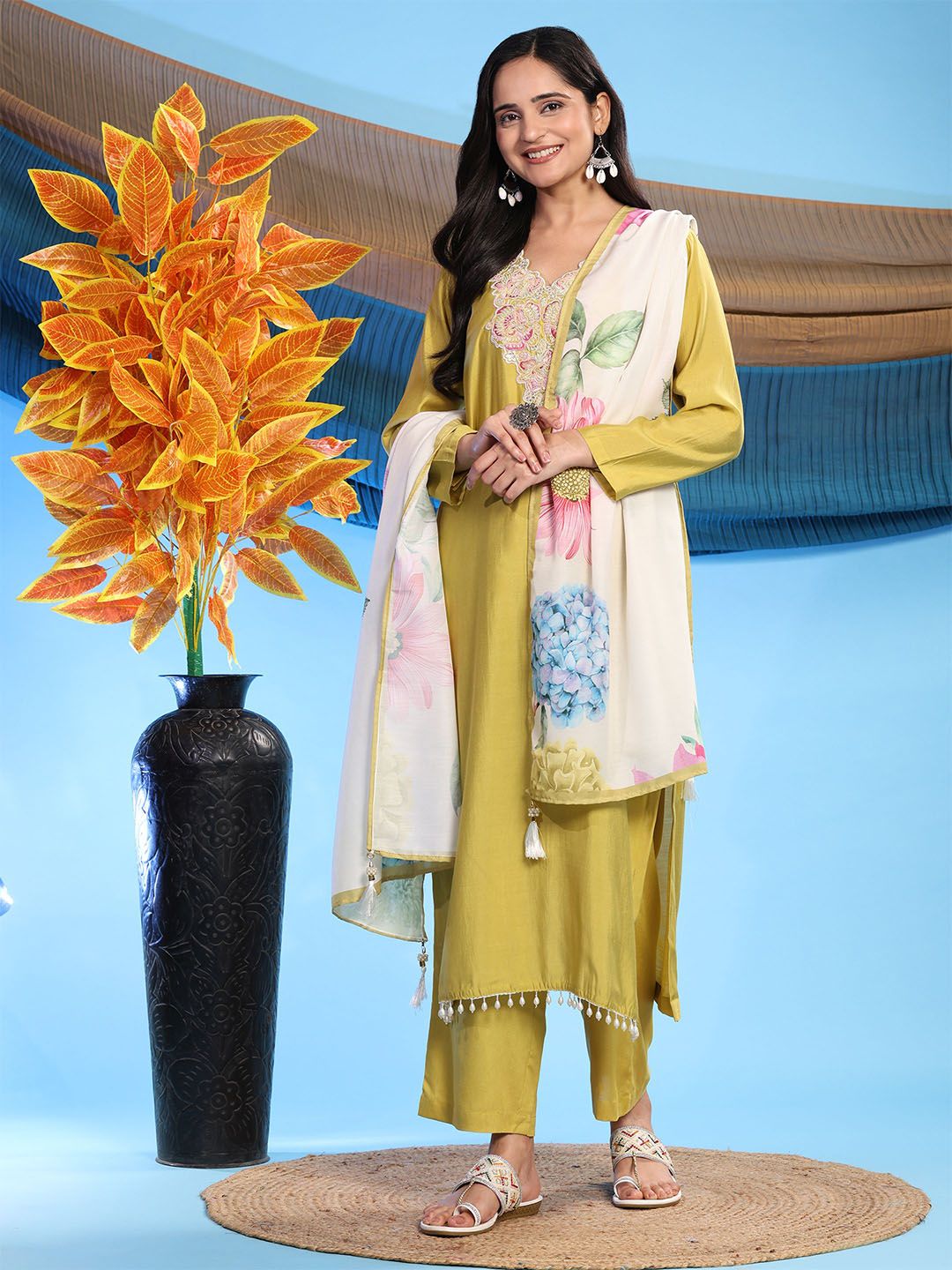 Mamicha Women Embroidered Regular Pure Cotton Kurta with Palazzos & With Dupatta